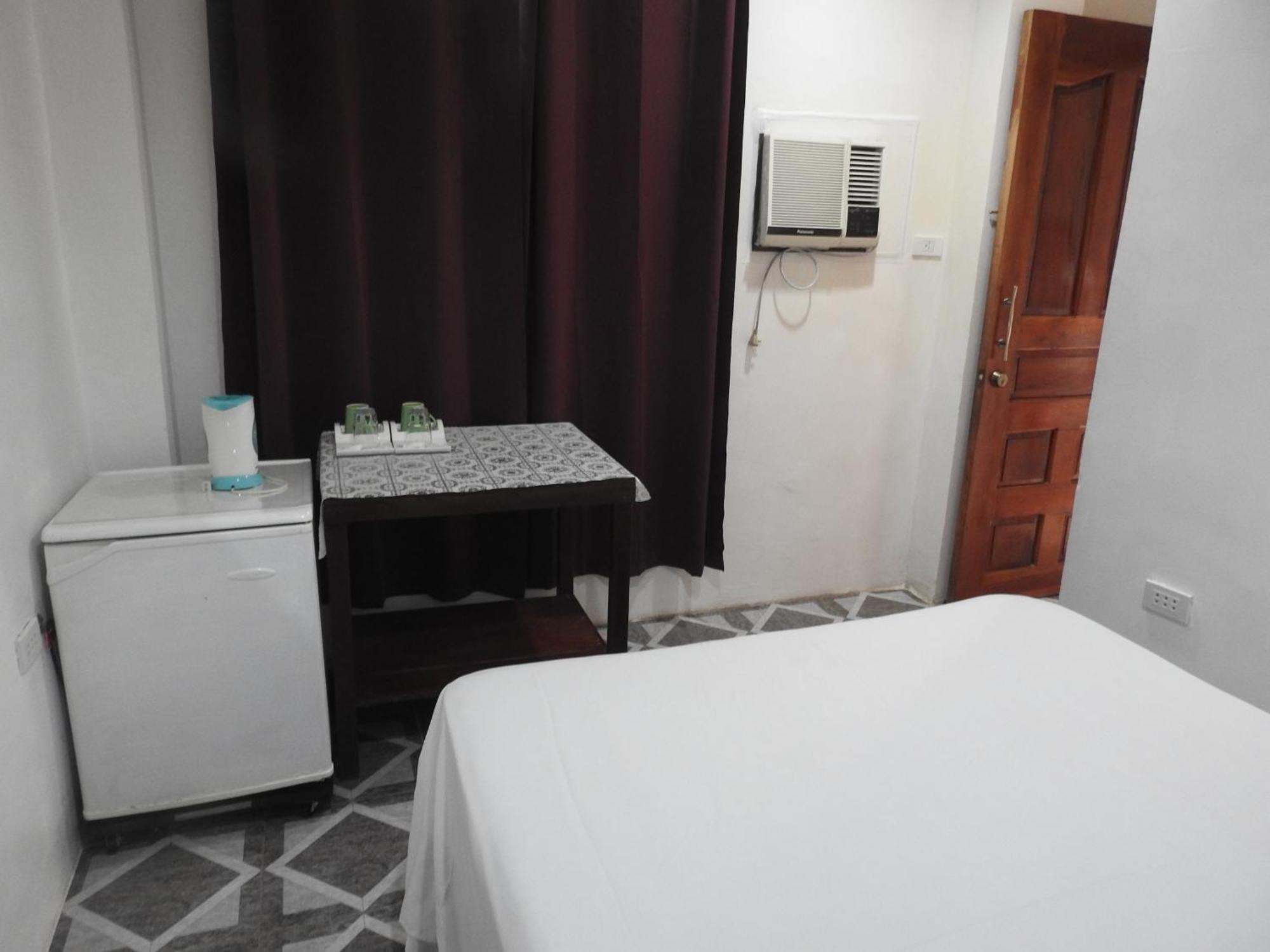 Pacifico Seaside Lodge Moalboal Εξωτερικό φωτογραφία